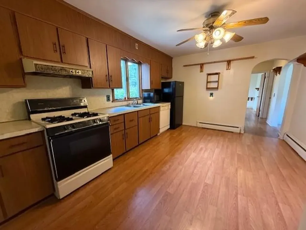 13 South Drive Westerly RI 02891