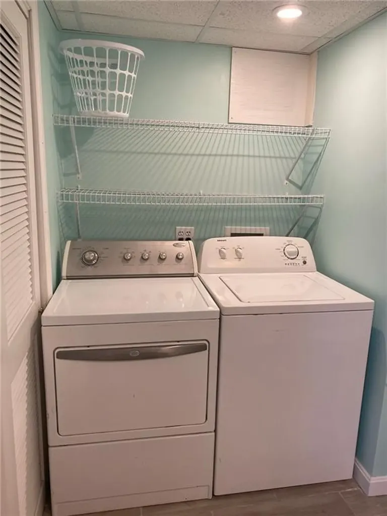 195 Arnolds Neck Drive Warwick RI 02886