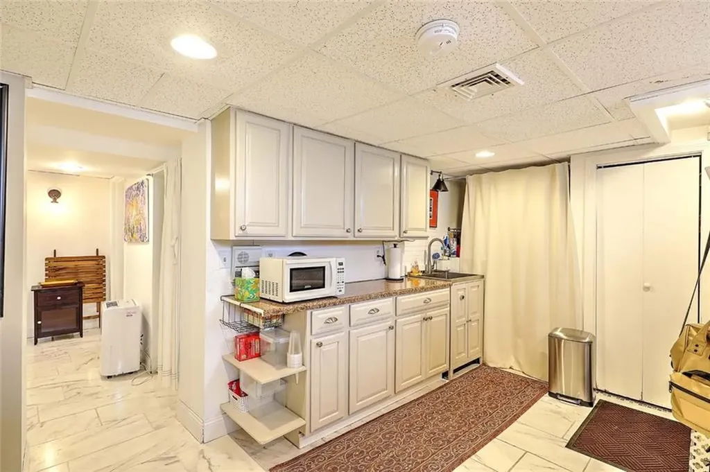 430 Morris Avenue Providence RI 02906