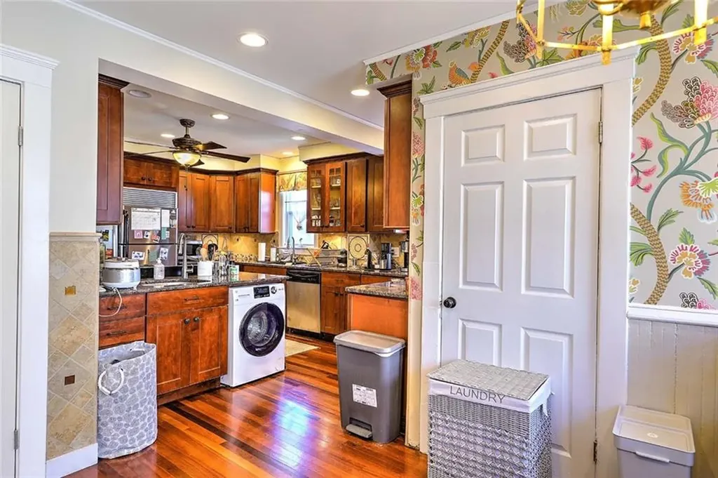 430 Morris Avenue Providence RI 02906