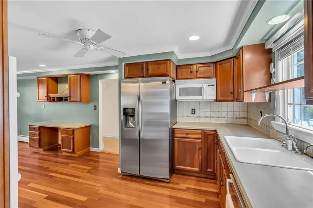 105 Quaker Drive West Warwick RI 02893