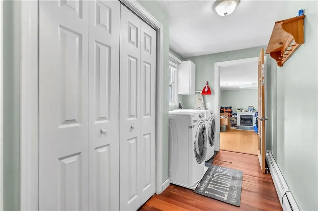 105 Quaker Drive West Warwick RI 02893