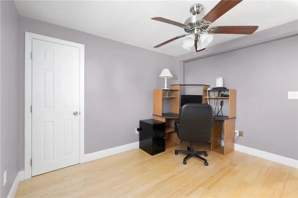 60 Greylawn Avenue Warwick RI 02889