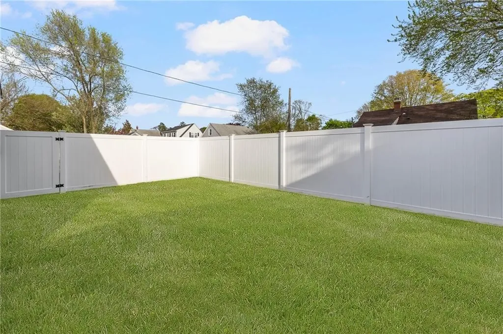 60 Greylawn Avenue Warwick RI 02889