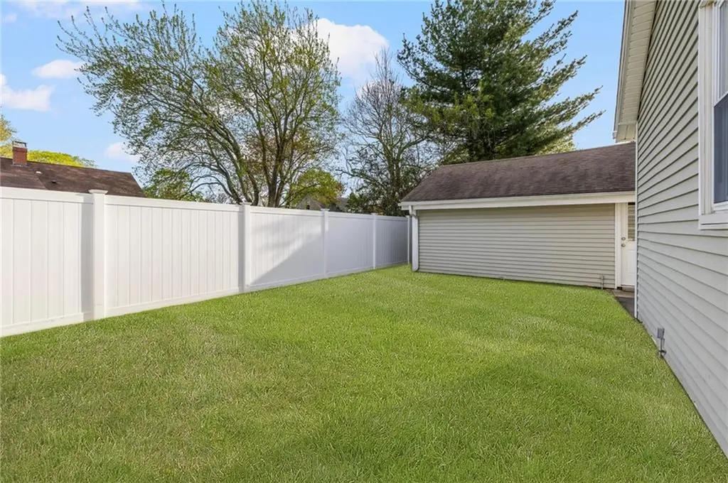 60 Greylawn Avenue Warwick RI 02889