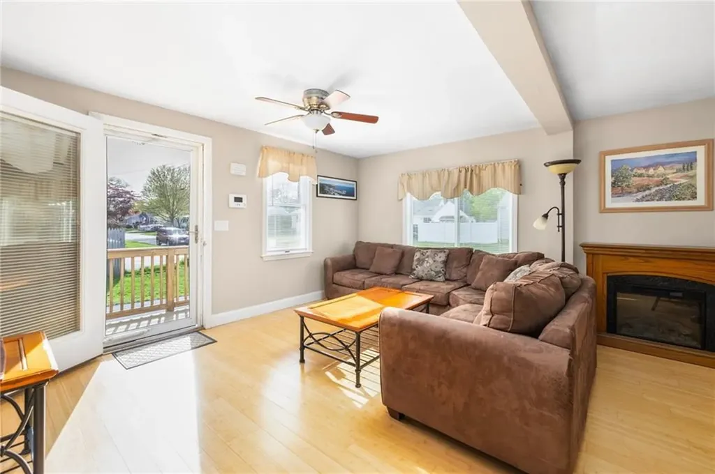 60 Greylawn Avenue Warwick RI 02889