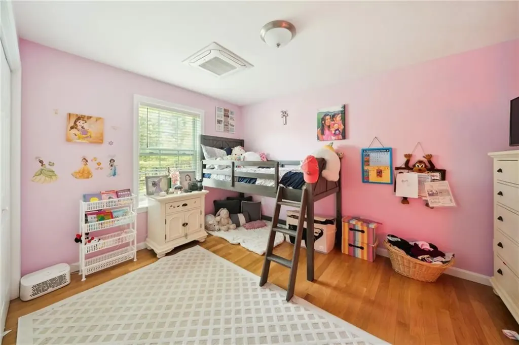 2 Kennedy Road Foster RI 02825