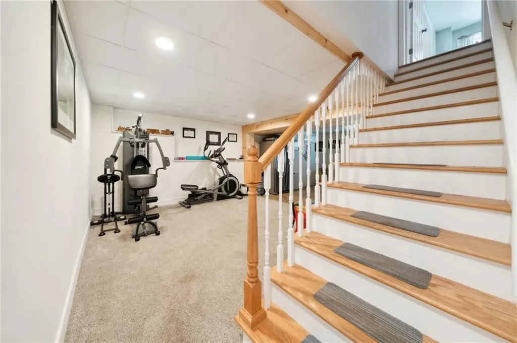 2 Kennedy Road Foster RI 02825