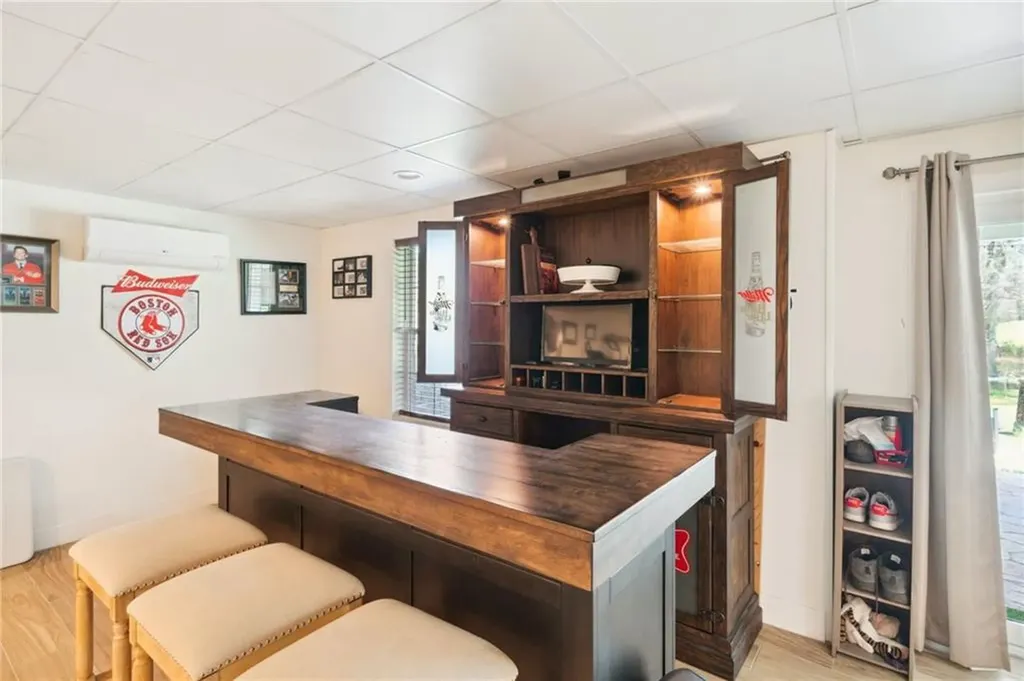 2 Kennedy Road Foster RI 02825