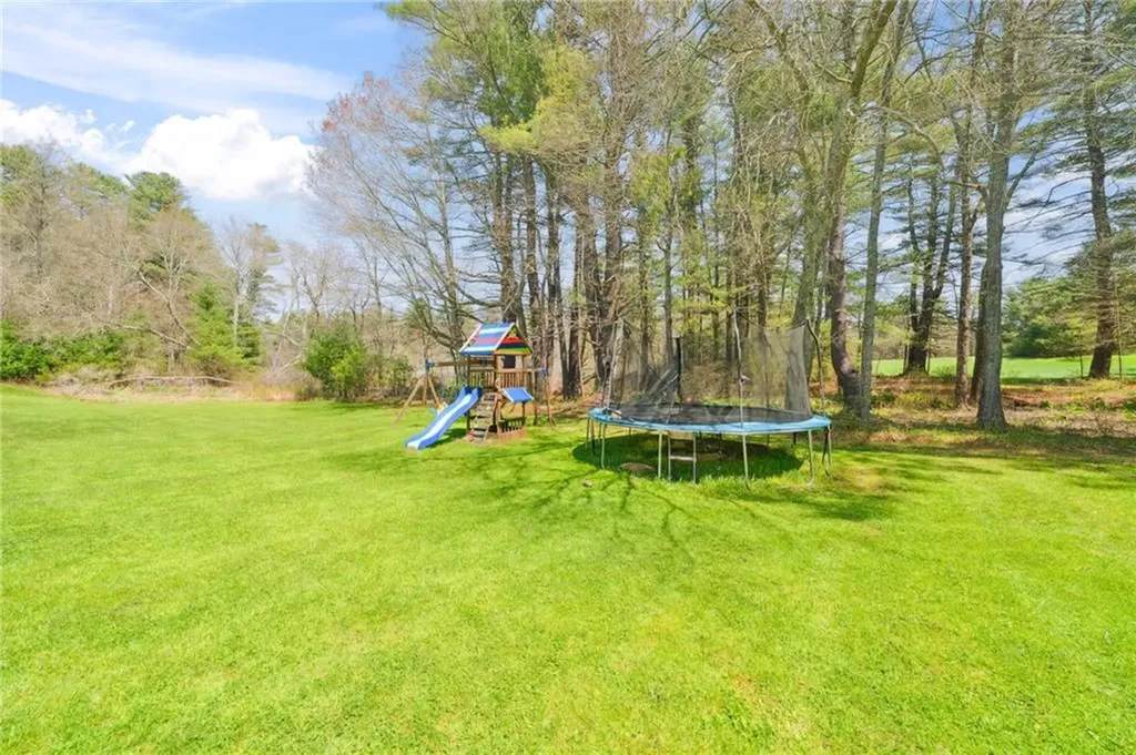2 Kennedy Road Foster RI 02825