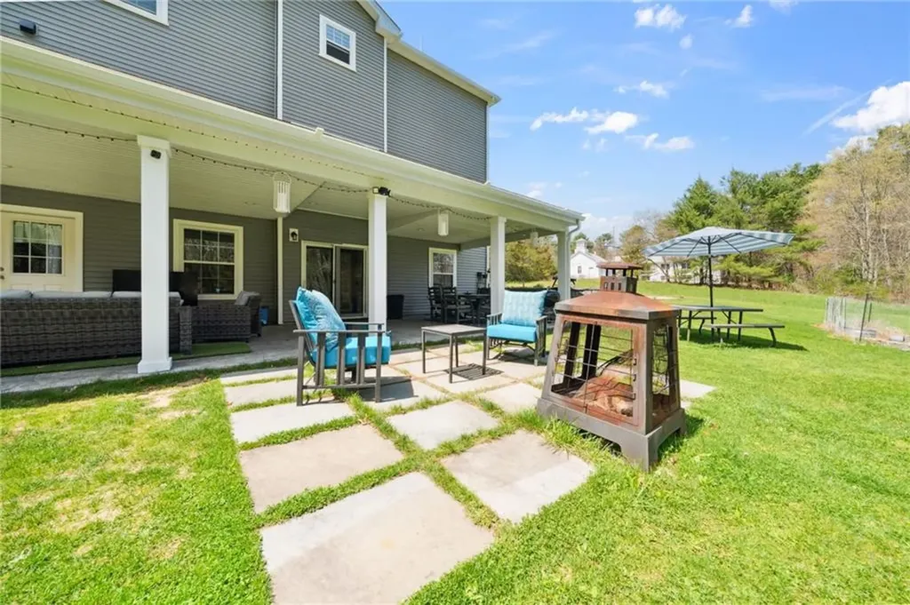 2 Kennedy Road Foster RI 02825