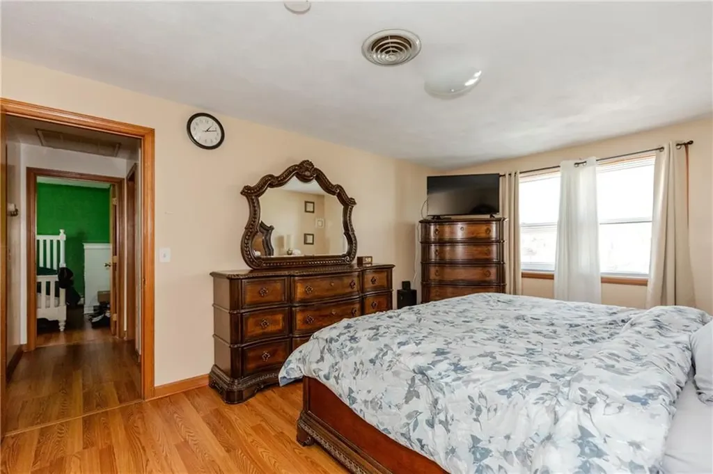 23 Oak Grove Boulevard North Providence RI 02911