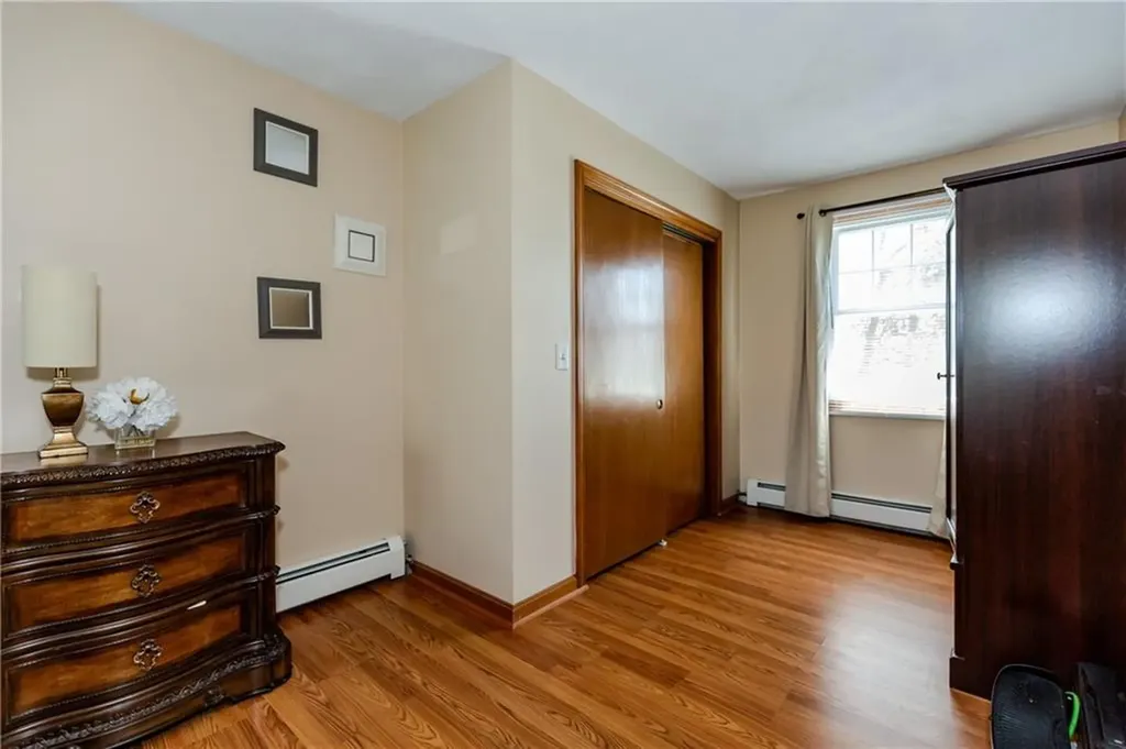 23 Oak Grove Boulevard North Providence RI 02911