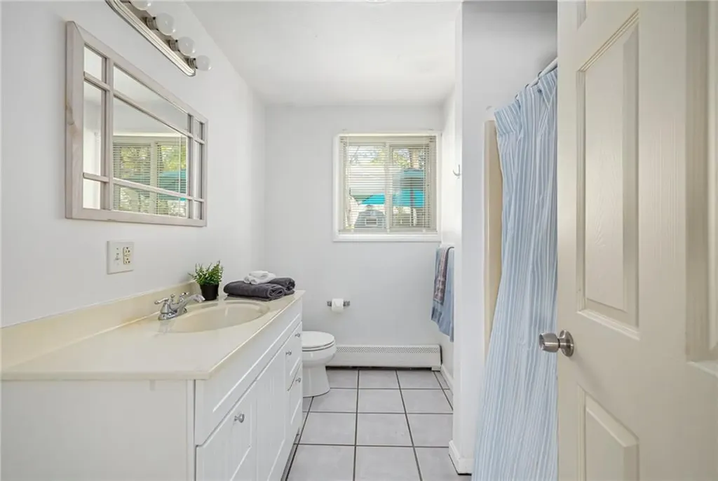 67 Meadowrue Trail Narragansett RI 02874