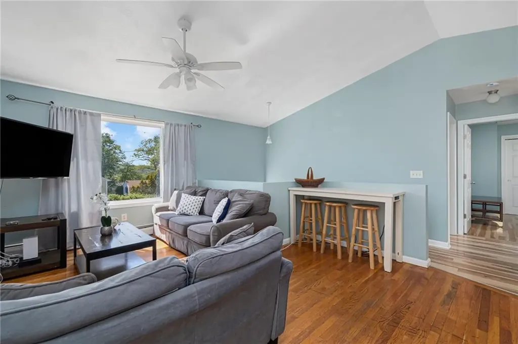 67 Meadowrue Trail Narragansett RI 02874