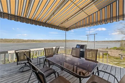 64 Starr Drive Narragansett RI 02882