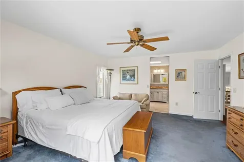 64 Starr Drive Narragansett RI 02882