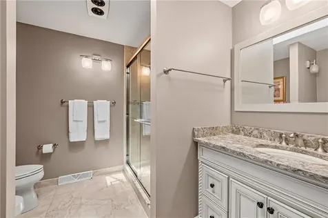 64 Starr Drive Narragansett RI 02882