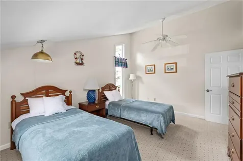 64 Starr Drive Narragansett RI 02882