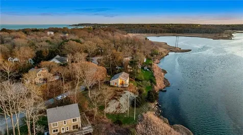 64 Starr Drive Narragansett RI 02882