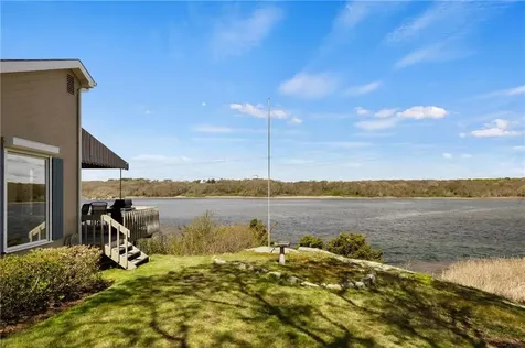 64 Starr Drive Narragansett RI 02882