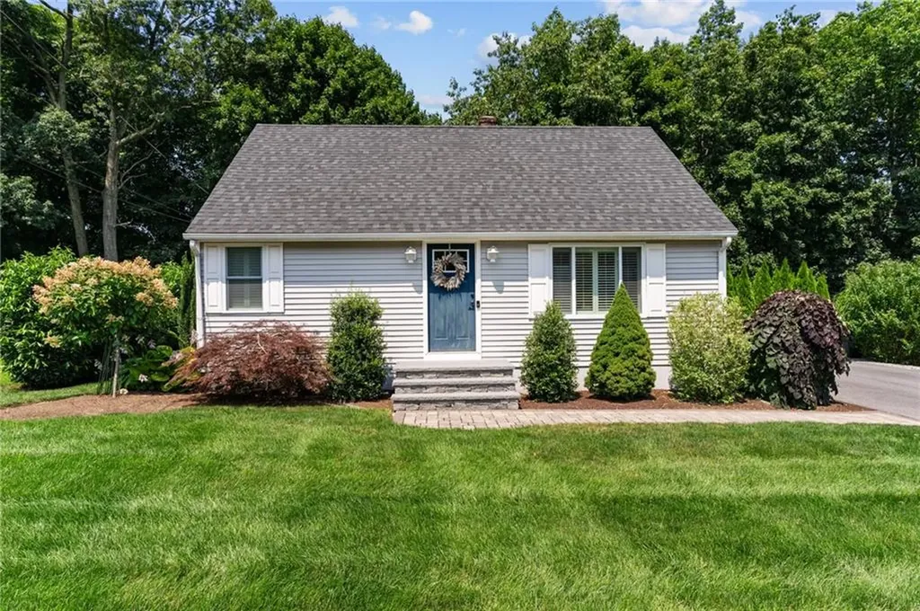 32 Spencer Road Smithfield RI 02828