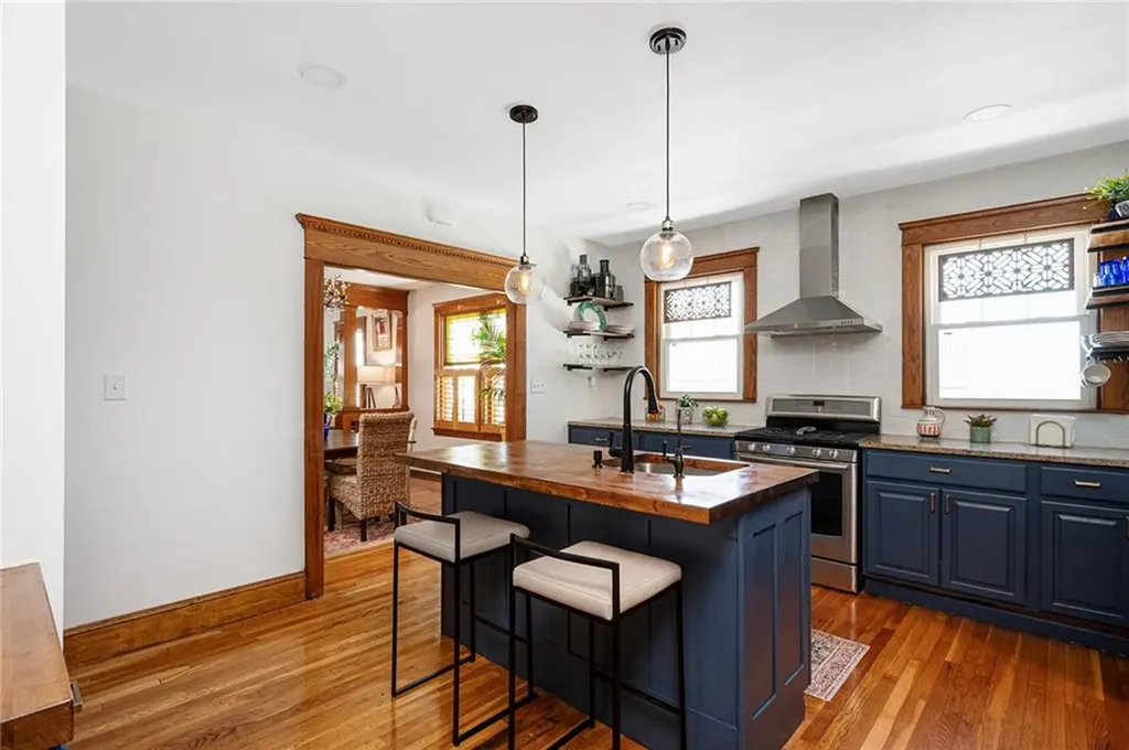 104 Lyman Street Pawtucket RI 02860