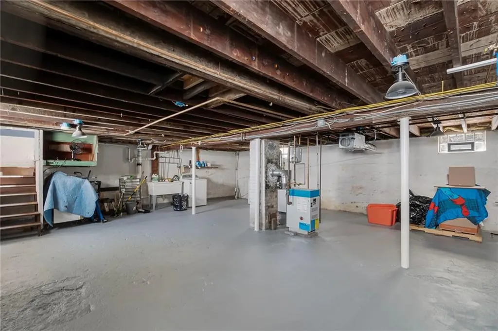 104 Lyman Street Pawtucket RI 02860