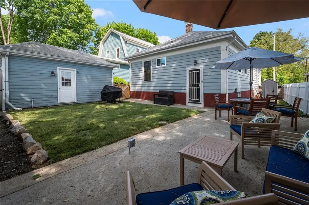 104 Lyman Street Pawtucket RI 02860
