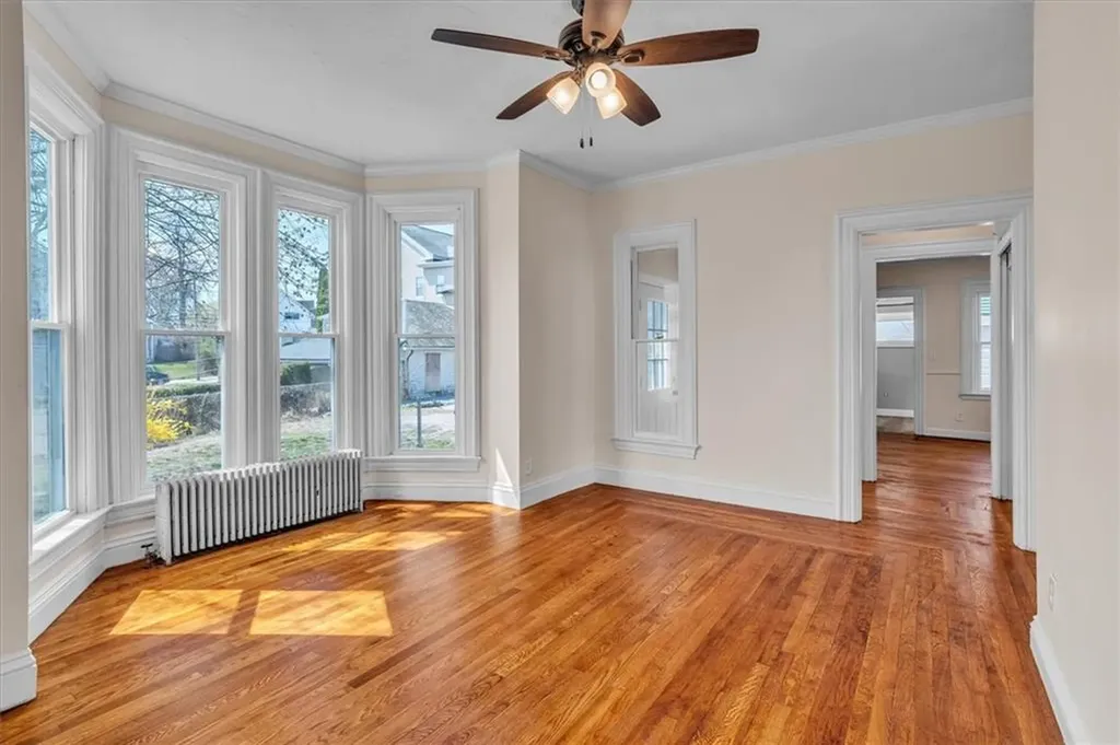 32 Summer Street Woonsocket RI 02895