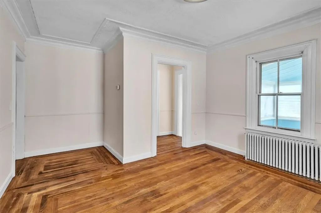 32 Summer Street Woonsocket RI 02895
