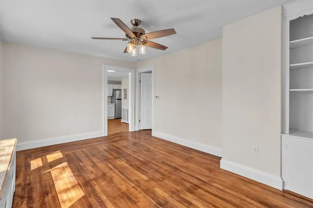 32 Summer Street Woonsocket RI 02895