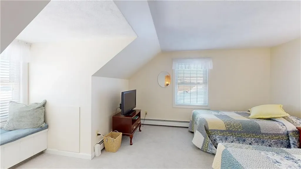 410 Wandsworth Street Narragansett RI 02882