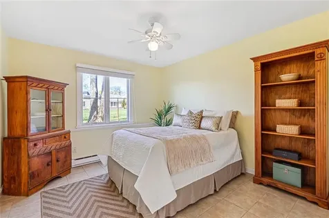 221 Hope Street Bristol RI 02809