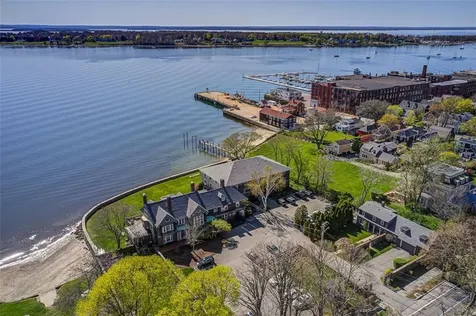 221 Hope Street Bristol RI 02809