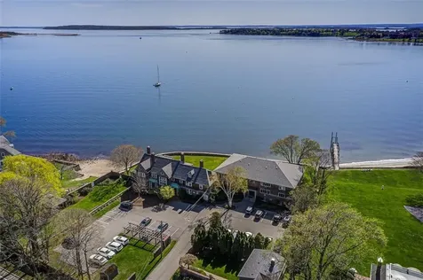 221 Hope Street Bristol RI 02809