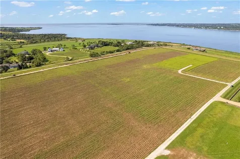 11 Ferolbink Way Little Compton RI 02837