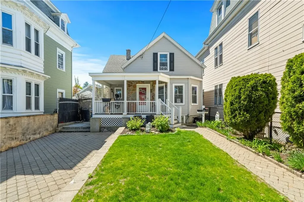 26 Whipple Avenue Cranston RI 02920