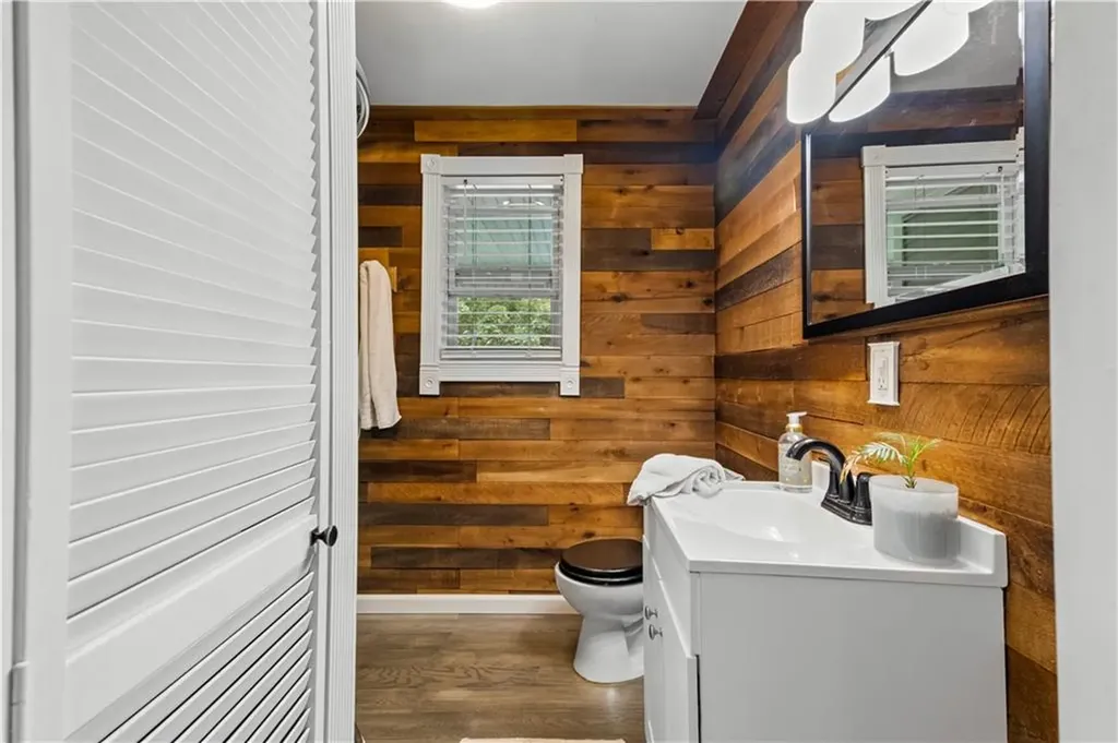 26 Whipple Avenue Cranston RI 02920