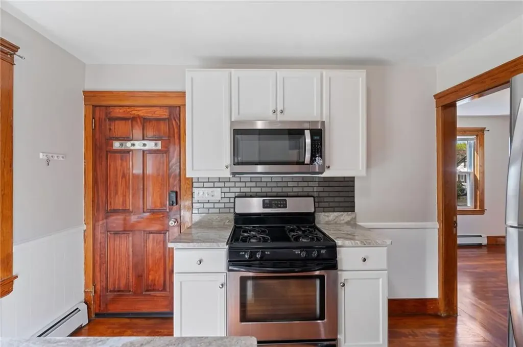 31 Walter Street Barrington RI 02806