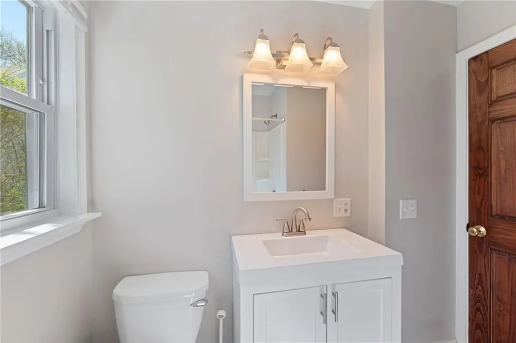 31 Walter Street Barrington RI 02806