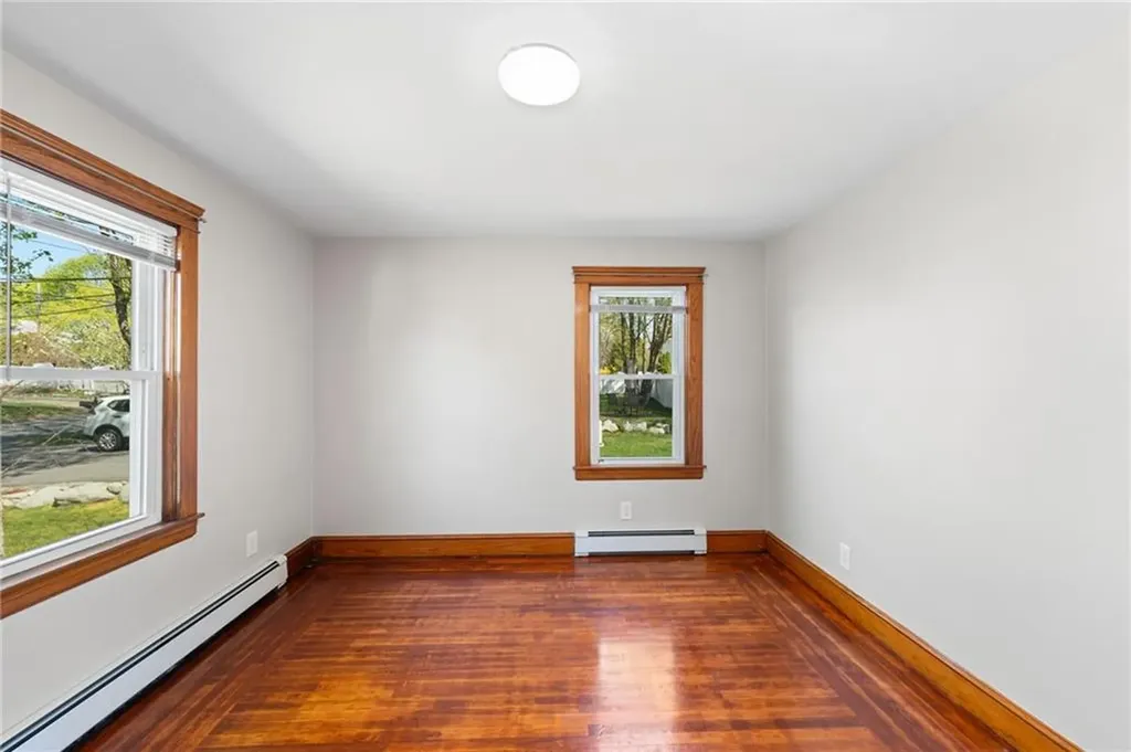 31 Walter Street Barrington RI 02806