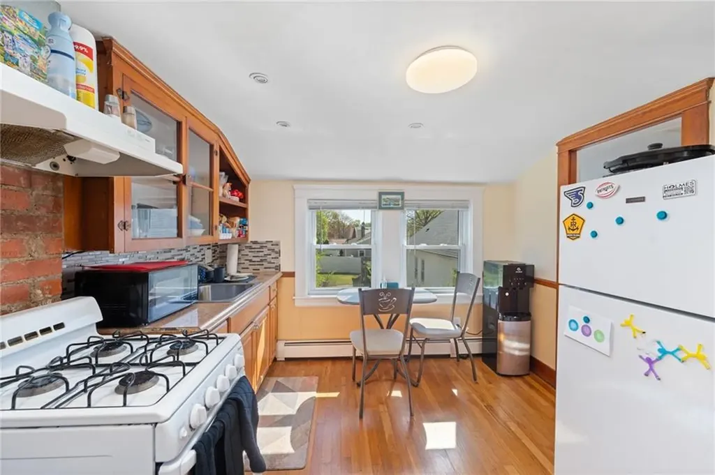 31 Walter Street Barrington RI 02806