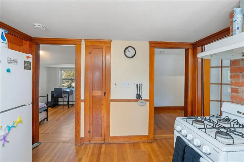 31 Walter Street Barrington RI 02806