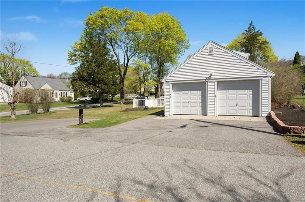 31 Walter Street Barrington RI 02806