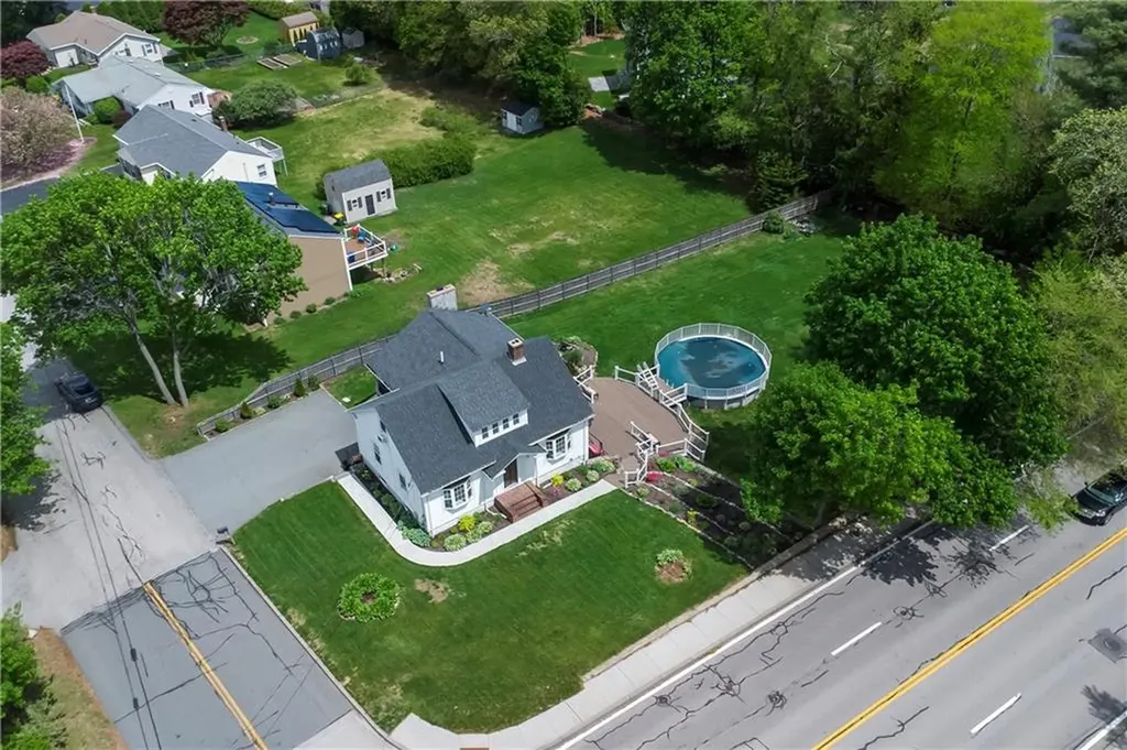 531 Putnam Pike Smithfield RI 02828