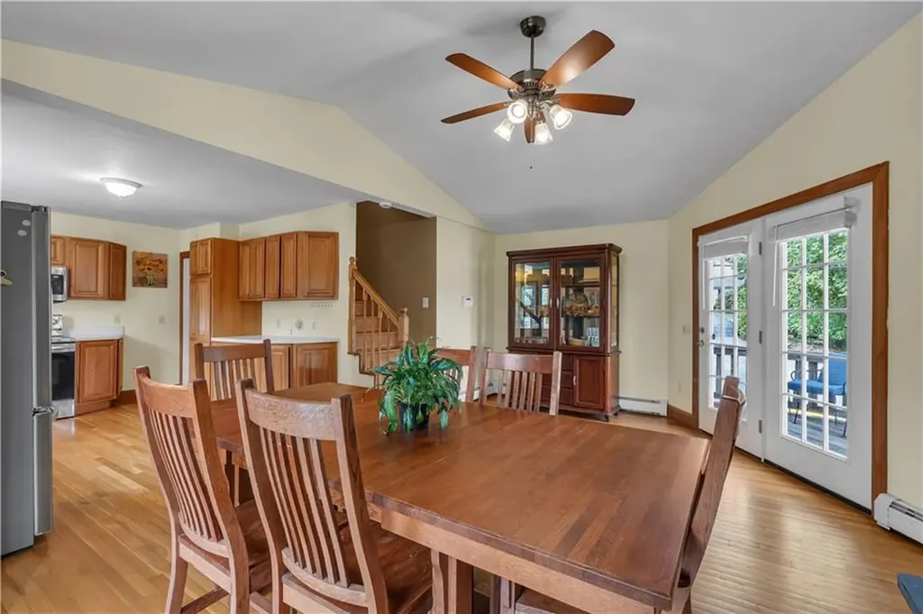 531 Putnam Pike Smithfield RI 02828