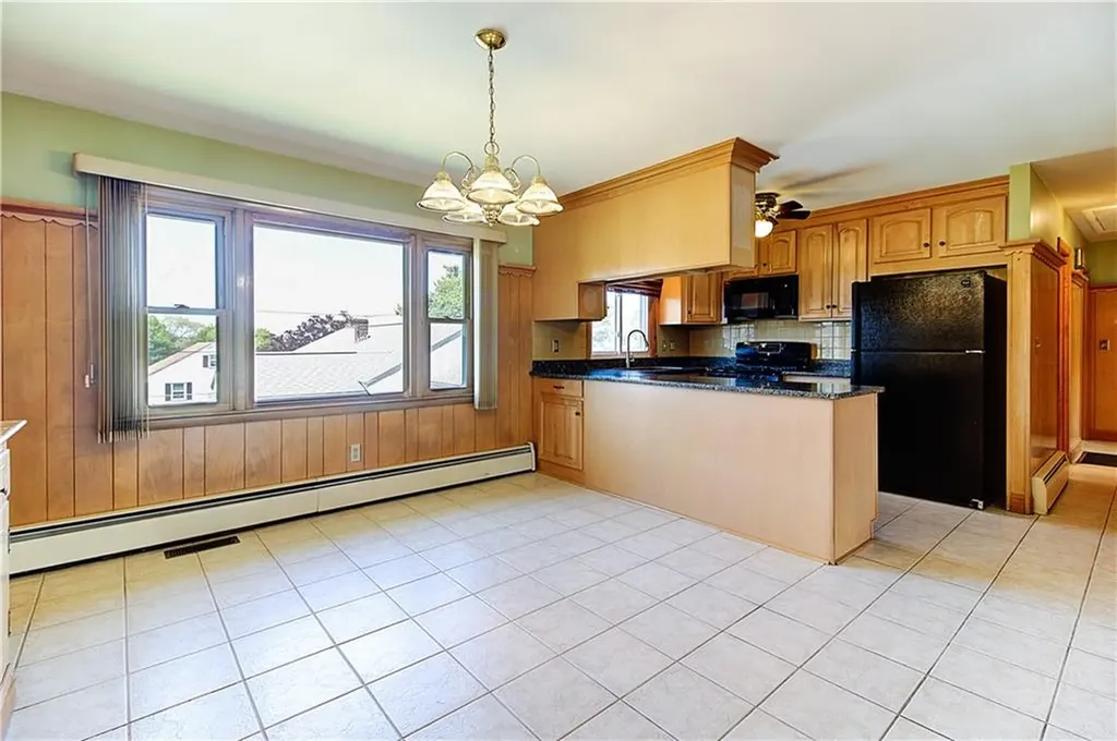 21 Boundary Avenue Johnston RI 02919