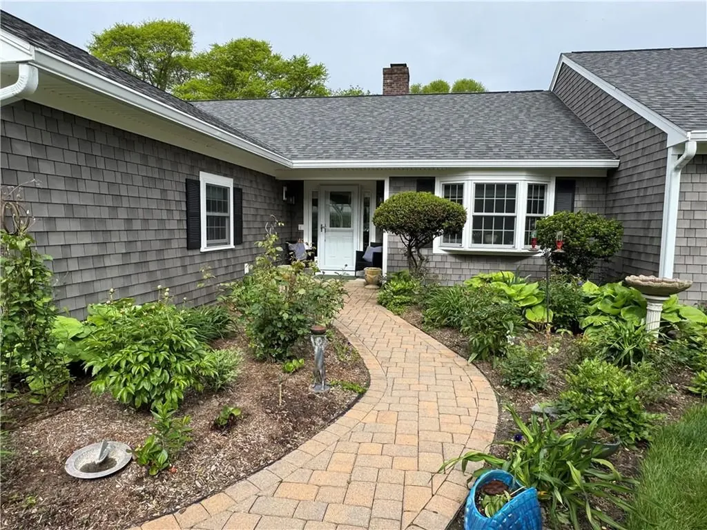 172 Young Drive Portsmouth RI 02871