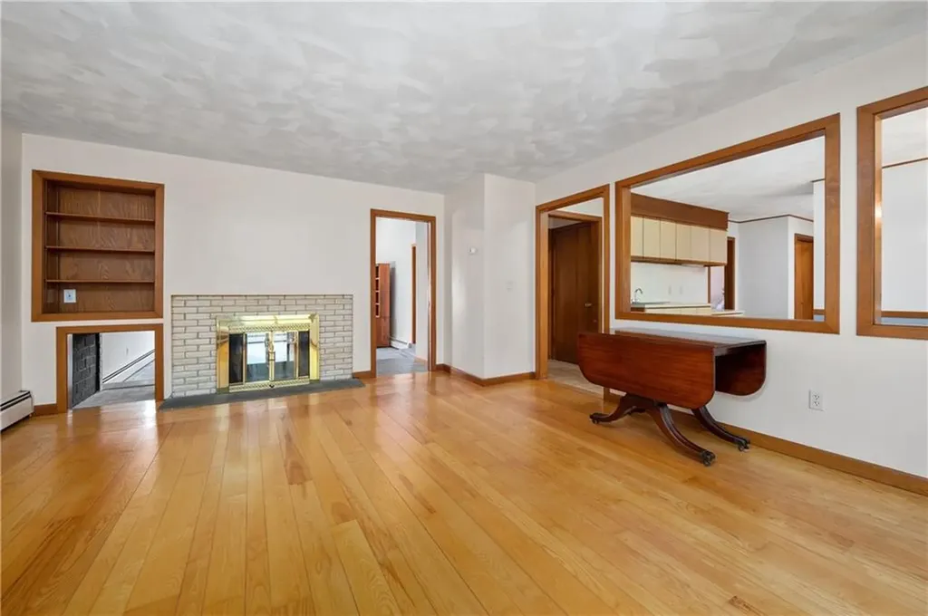 35 Candlewood Drive North Kingstown RI 02852